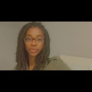 Meet your Posher, Kim